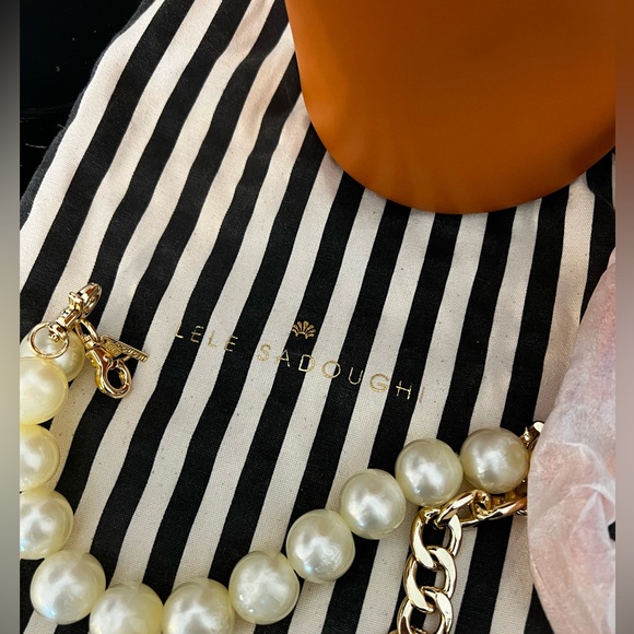 Lele Sadoughi Handbag - Picture 3 of 3